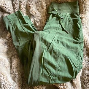 Lululemon Dance Studio pant!